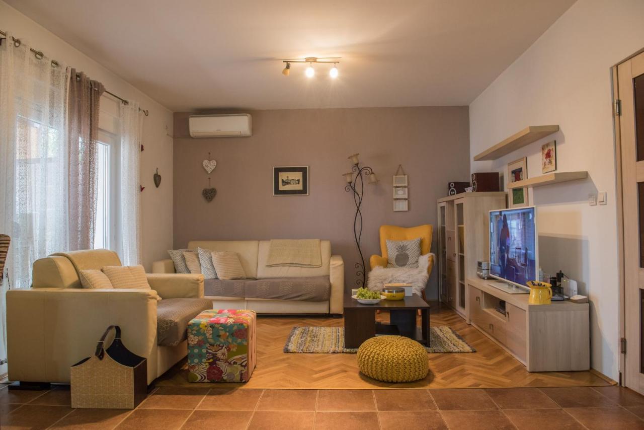 City Apartment Magdalena 자다르 외부 사진